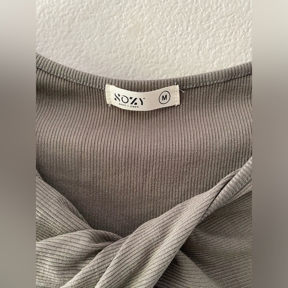 Sozy Deya Dress - Picture 5 of 6